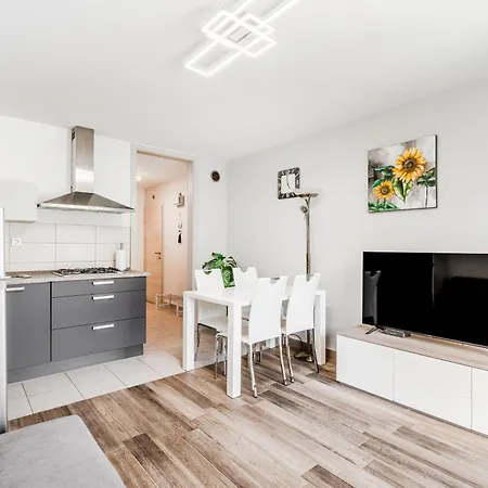 Apartment Mojca *